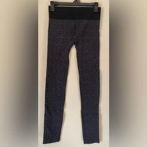 Legacy Animal Print Leggings M NWOT